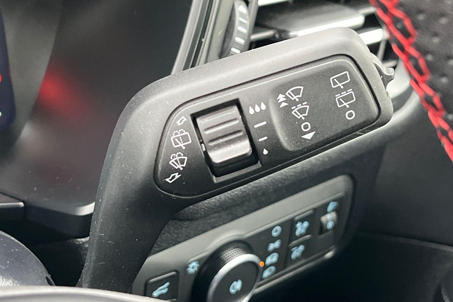 Ford KUGA Photo 14