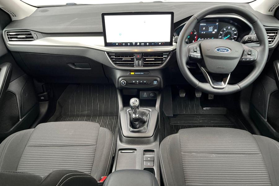 Ford FOCUS Photo autoimg-c2613ef51346ed0521a2f143d2c0825c4ad12259.jpg