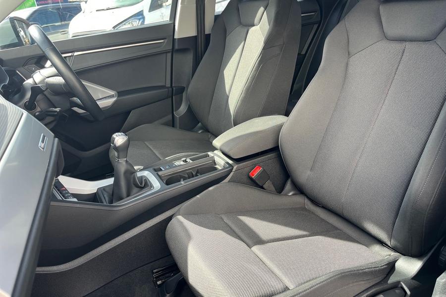 Audi Q3 Photo autoimg-c26347d55252f3b271d5065f3ebac9005dc63573.jpg