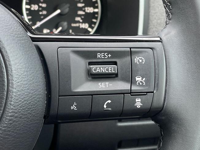 NISSAN Qashqai Photo 17