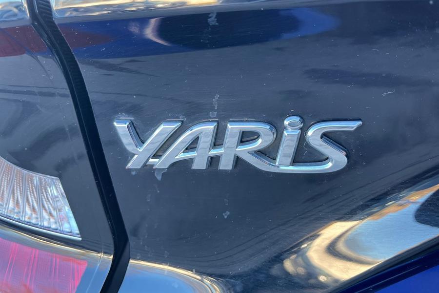 Toyota YARIS Photo autoimg-c267d16096eca9fa8f5fb45285df57bb2a183914.jpg