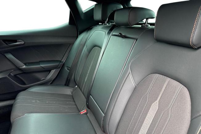 CUPRA Leon Photo 9