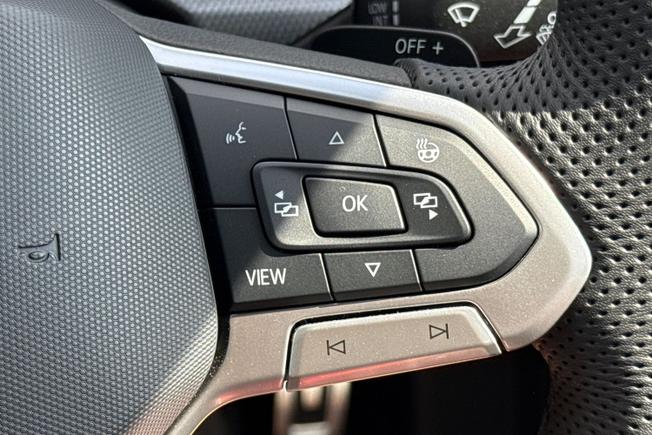 Volkswagen Golf Photo 17