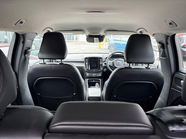 VOLVO Xc40 Photo 28