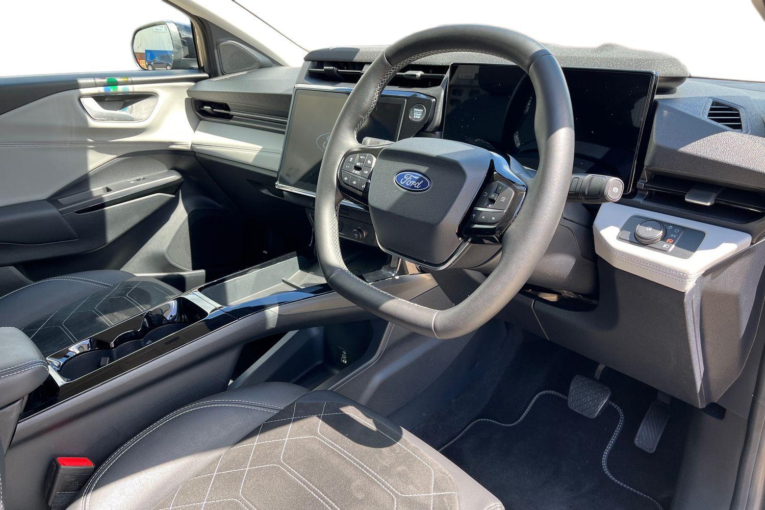 Ford PUMA Photo 8