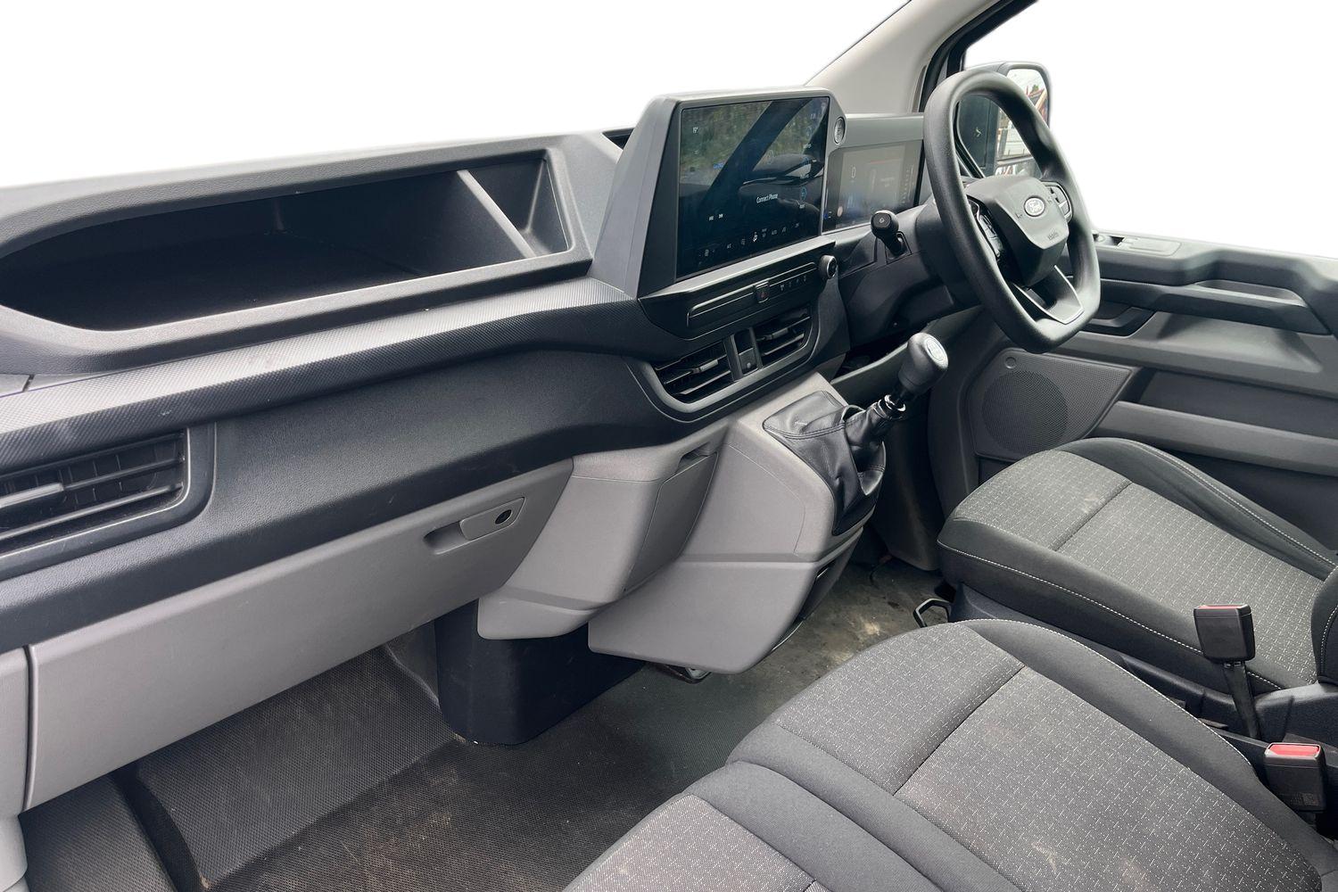 Ford TRANSIT CUSTOM Photo 2