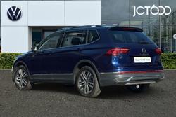 VOLKSWAGEN Tiguan Allspace Photo 3