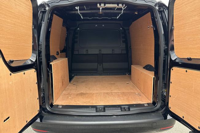 VOLKSWAGEN Caddy Photo 12