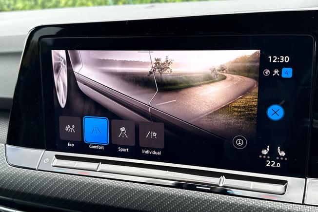 VOLKSWAGEN Golf Photo 46