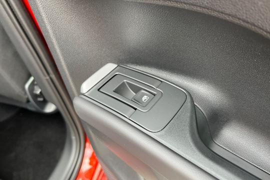 Volkswagen T-roc Photo autoimg-c291886d104c9aae5a6c120a64c60d7b29cef449.jpg