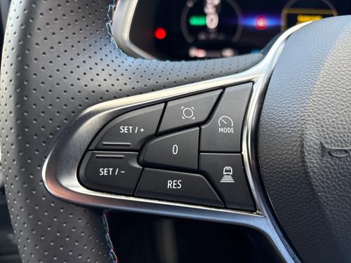 Renault CAPTUR Photo autoimg-c2947f984cb0bf4e2053c540e7507749d7000cba.jpg