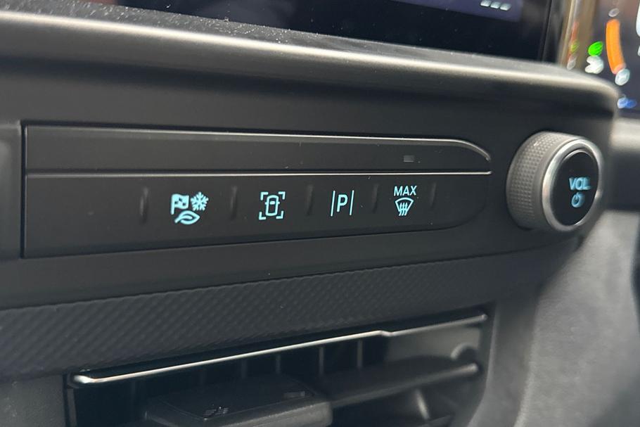 Used Ford TRANSIT CUSTOM 16