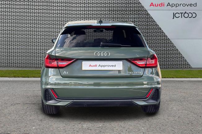 AUDI A1 Photo 7