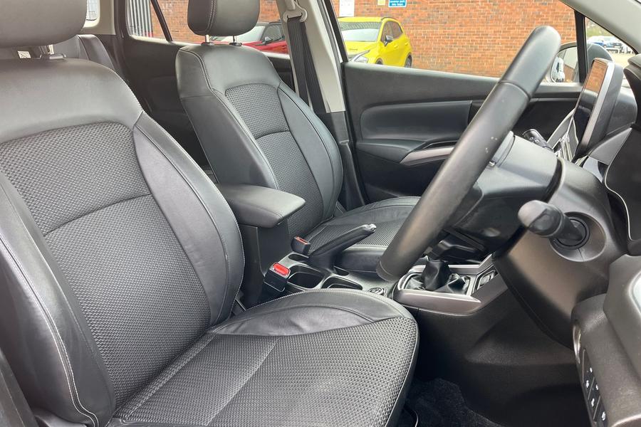 Suzuki S-Cross Photo autoimg-c29a3c551b6a7678255c1abe43e6e81e0b8efa05.jpg