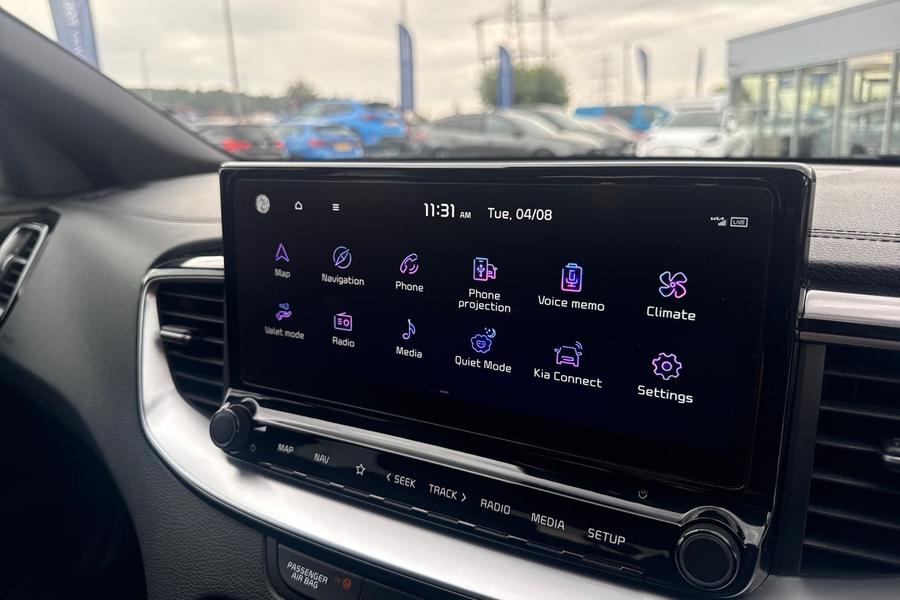 Kia CEED Photo autoimg-c29a61986560a451c70f31bdd941cb02f15cb4be.jpg
