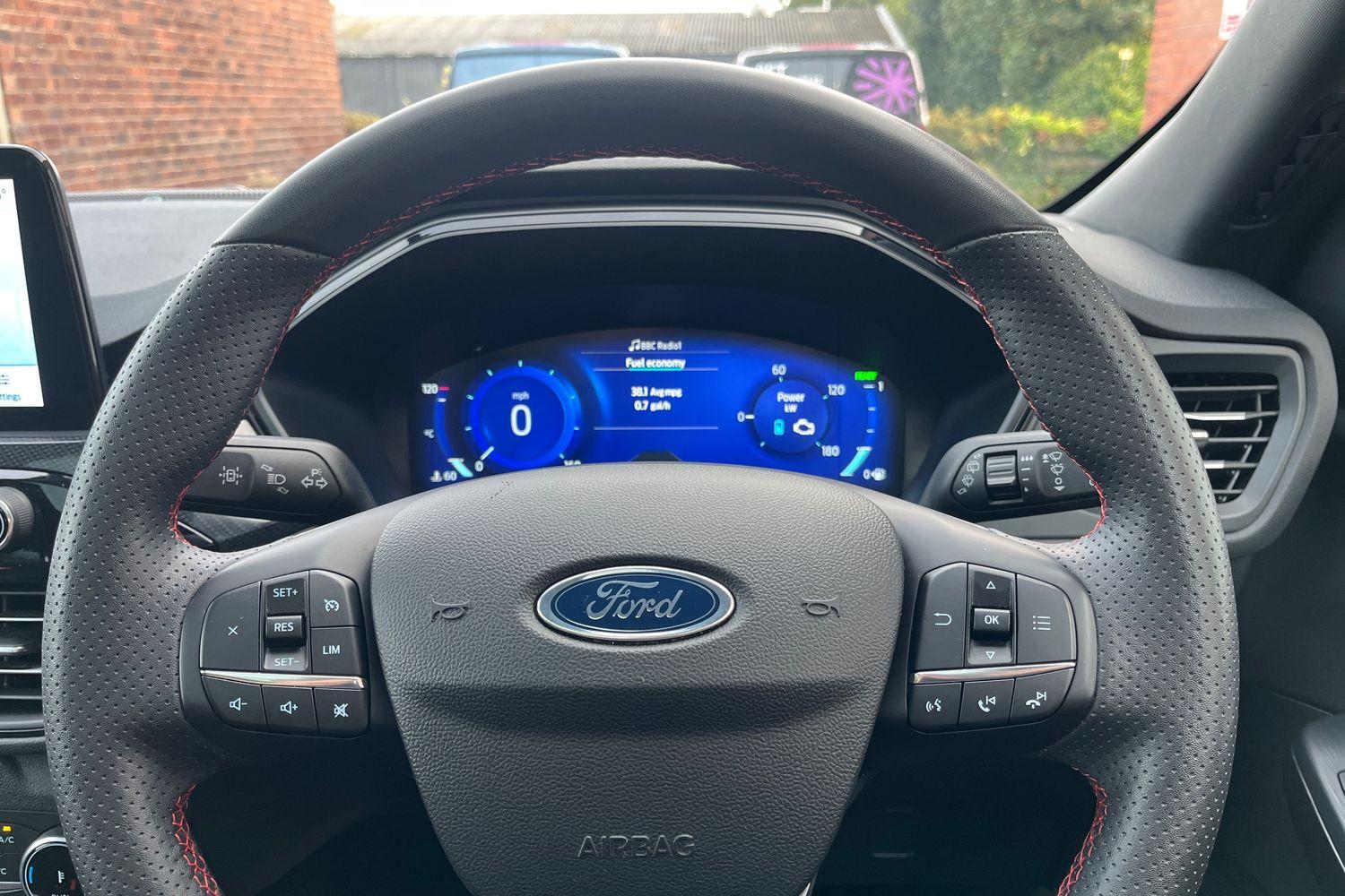 Ford KUGA Photo 11