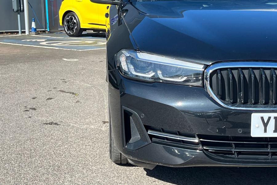 BMW 5 SERIES Photo autoimg-c2aa073b2ae167641a19d0d87f009fcc8440998e.jpg