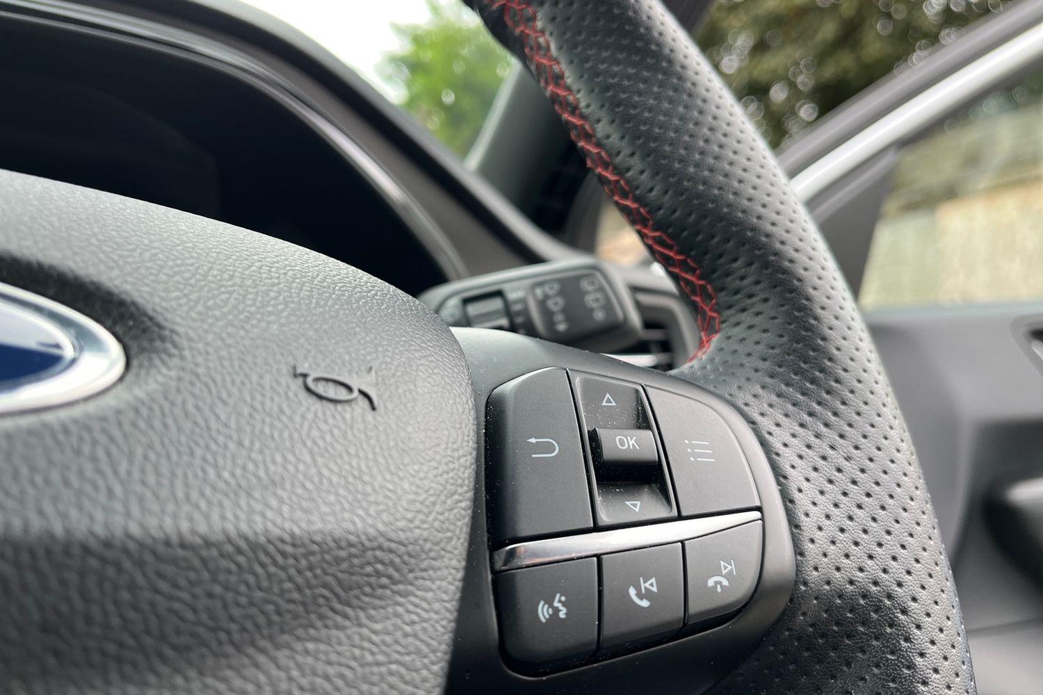 Ford FOCUS Photo 26