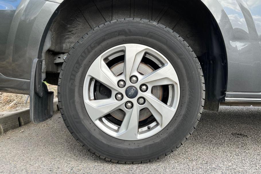 Used FORD TRANSIT CUSTOM WM24NUB 24