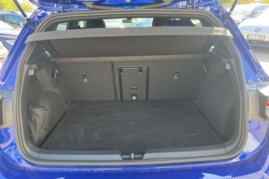 Volkswagen Golf Photo autoimg-c2ad8e8562cdfab5410089d90f92a9b498ac34b3.jpg