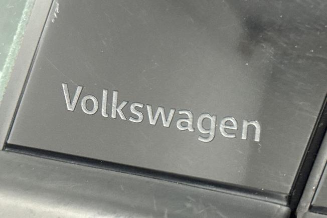 VOLKSWAGEN Golf Photo 34