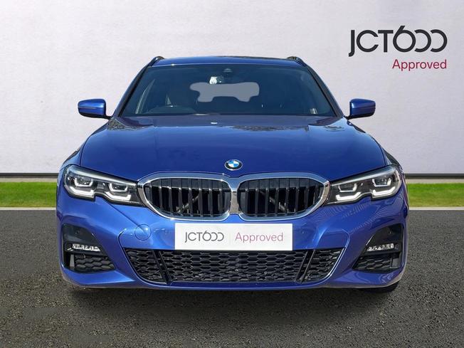 BMW 3 Series Photo 8
