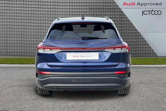Audi Q4 E-Tron Photo 7