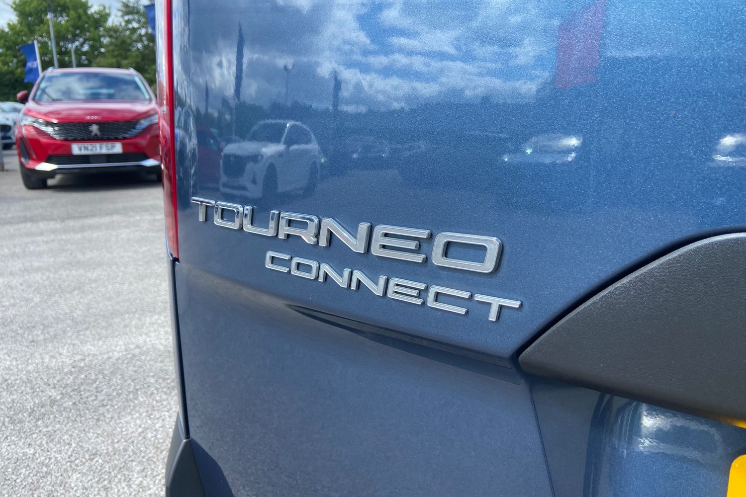Ford TOURNEO CONNECT Photo 31