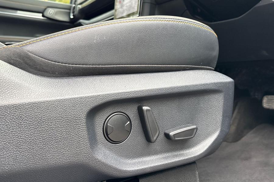 Ford RANGER Photo autoimg-c2b826c36c808495454b4e87a2804c0b18a0926d.jpg