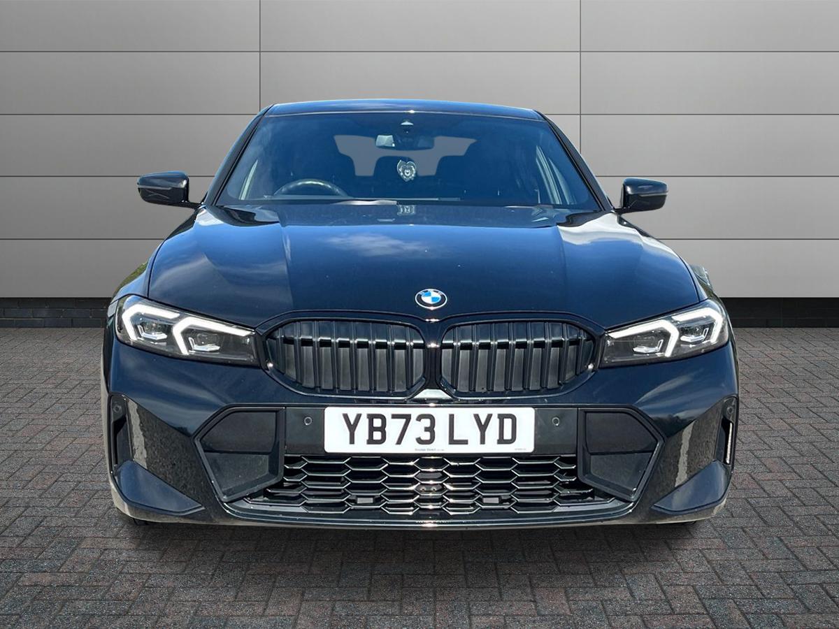 BMW 3 Series Photo 7