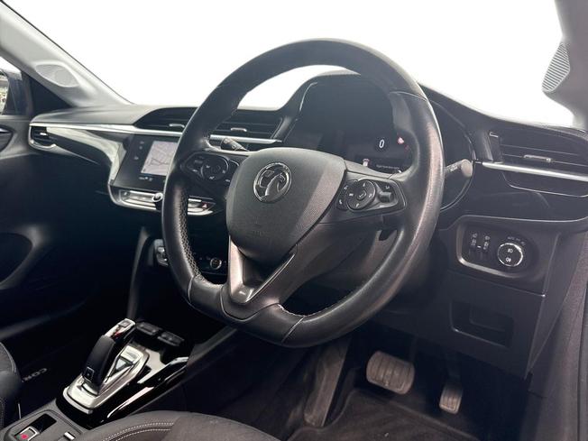 VAUXHALL Corsa Photo 6