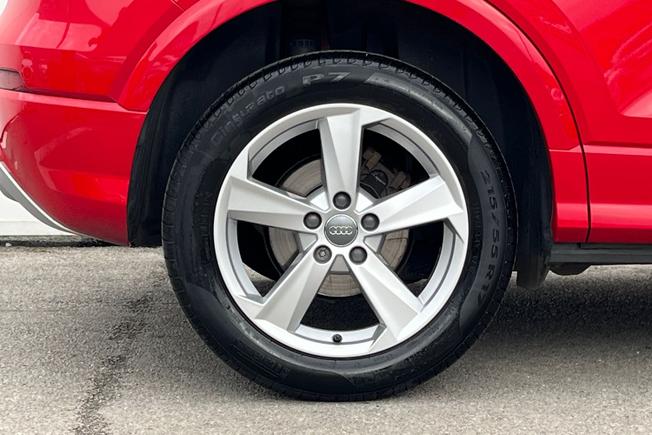 AUDI Q2 Photo 5