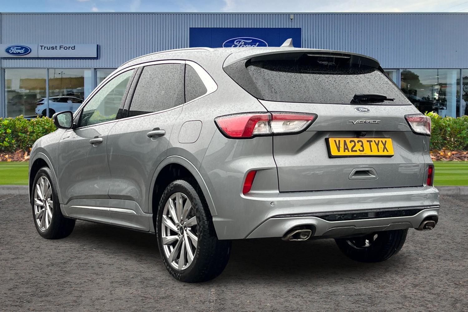 Ford Kuga Photo 1