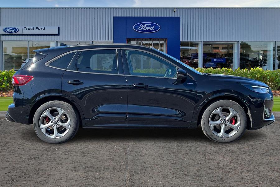 Ford KUGA Photo autoimg-c2cae3a1906f744b2d35f9e28a808d42205df709.jpg