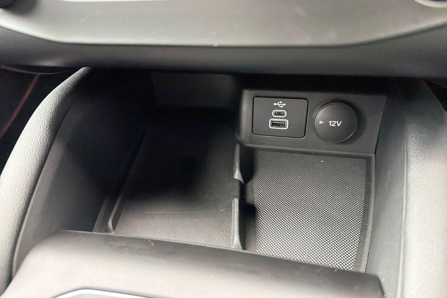 Ford Focus Photo 28