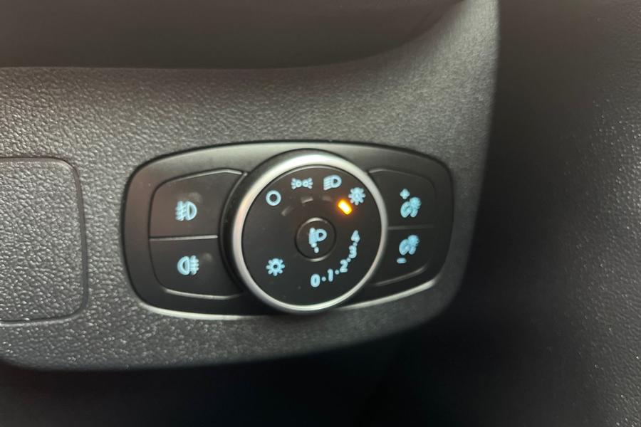 Ford PUMA Photo autoimg-c2d3fbcc07be963be8c335922d98de507848f205.jpg