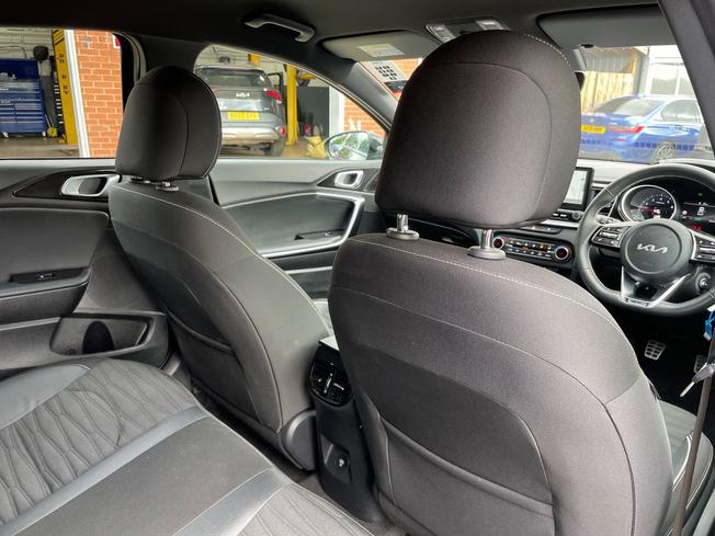KIA Xceed Photo 30