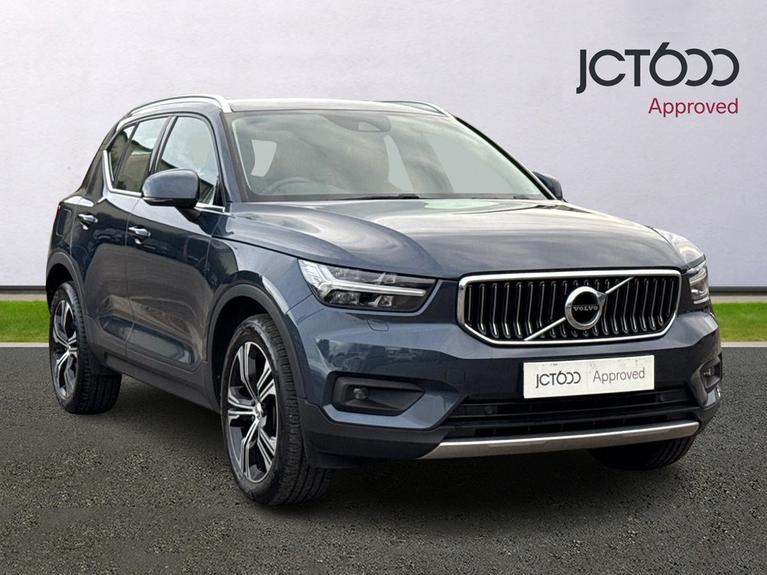 Used VOLVO Xc40