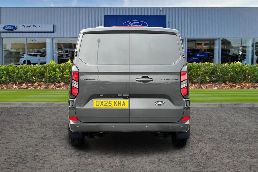 Ford TRANSIT CUSTOM Photo autoimg-c2d953729b8f5333de0a7be6be82780d5cdeef1f.jpg