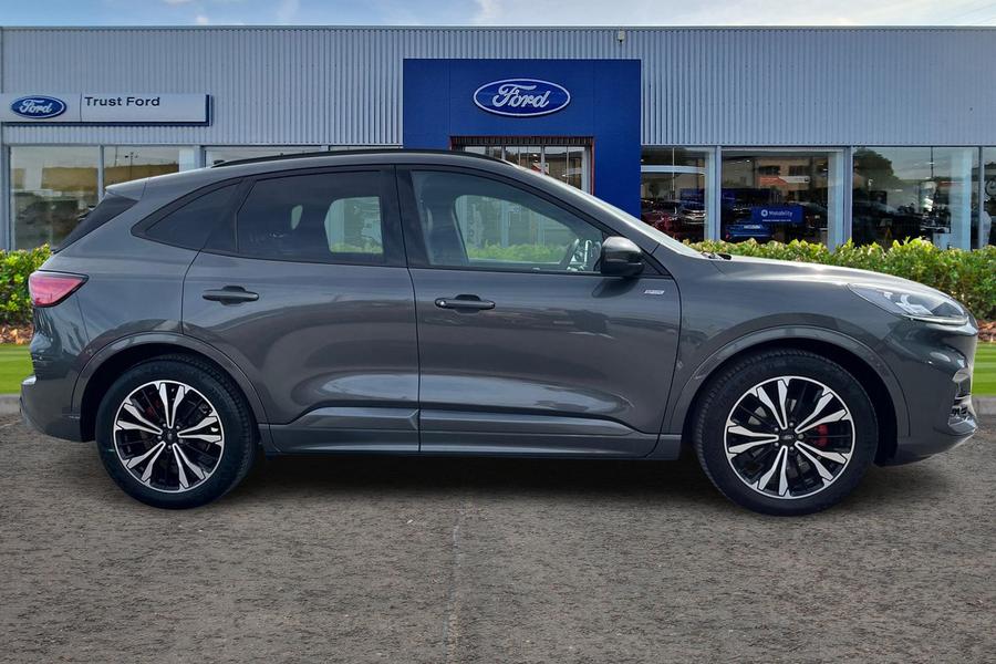 Ford KUGA Photo autoimg-c2da1a7d00b26758c46e3fd52c3ee327aca685ac.jpg