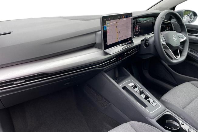 VOLKSWAGEN Golf Photo 2