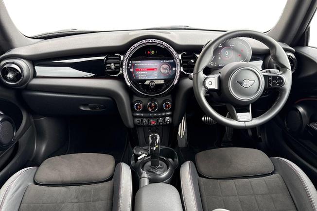 MINI Convertible Photo 10