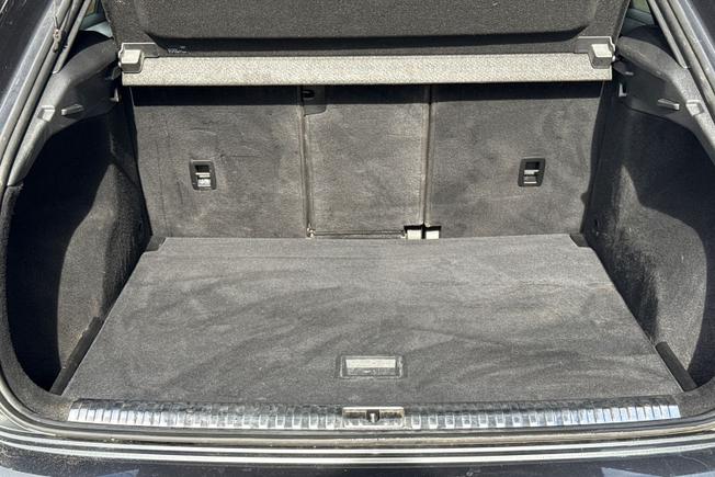 AUDI Q3 Photo 12