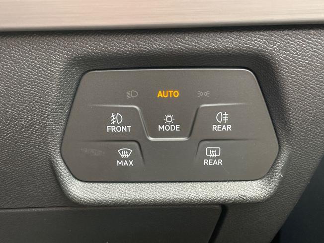 SEAT Leon Photo 35