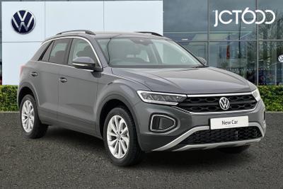 ~ VOLKSWAGEN T-Roc Match 1.0 TSI 115PS 6-speed Manua at JCT600