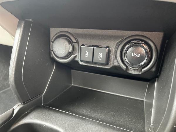 Suzuki Swift Photo autoimg-c2e301f5bfa8140fa4dfb5675ab6fb4826cf3ed8.jpg
