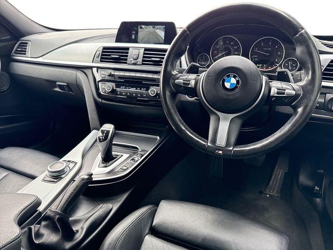 BMW 3 Series Photo 11