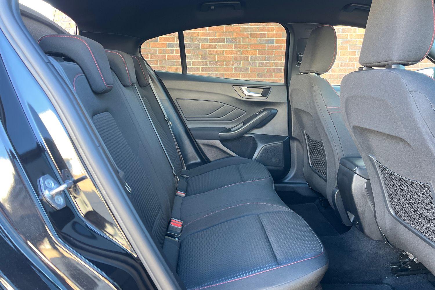Ford Focus Photo 25