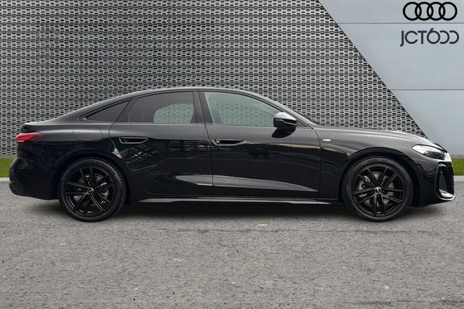 AUDI  A5 Saloon Photo 4