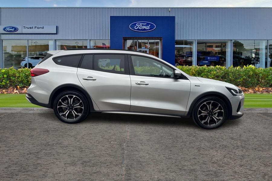 Ford FOCUS Photo autoimg-c2ebe5603114de8382a168fe192b3bf41c26e0ca.jpg